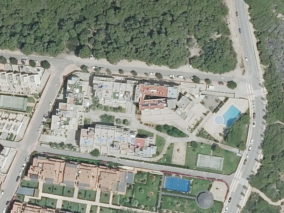 Vue aérienne d'Alcocebre Suites et de ses environs, dans le quartier d'El Moro, Tres Platges et Manyetes à Alcossebre
