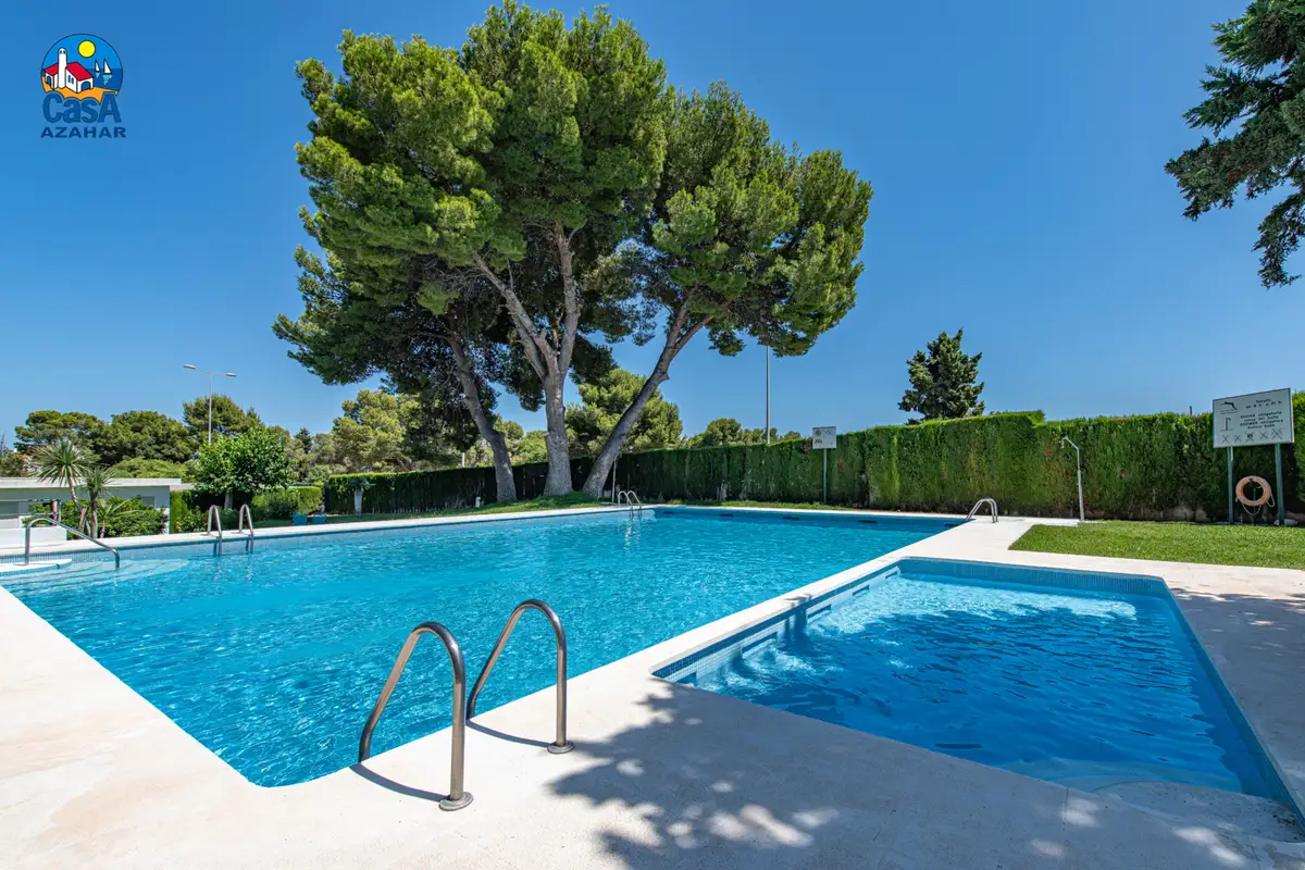 Piscine adultes et piscine enfants des appartements Arcos II, à Alcossebre