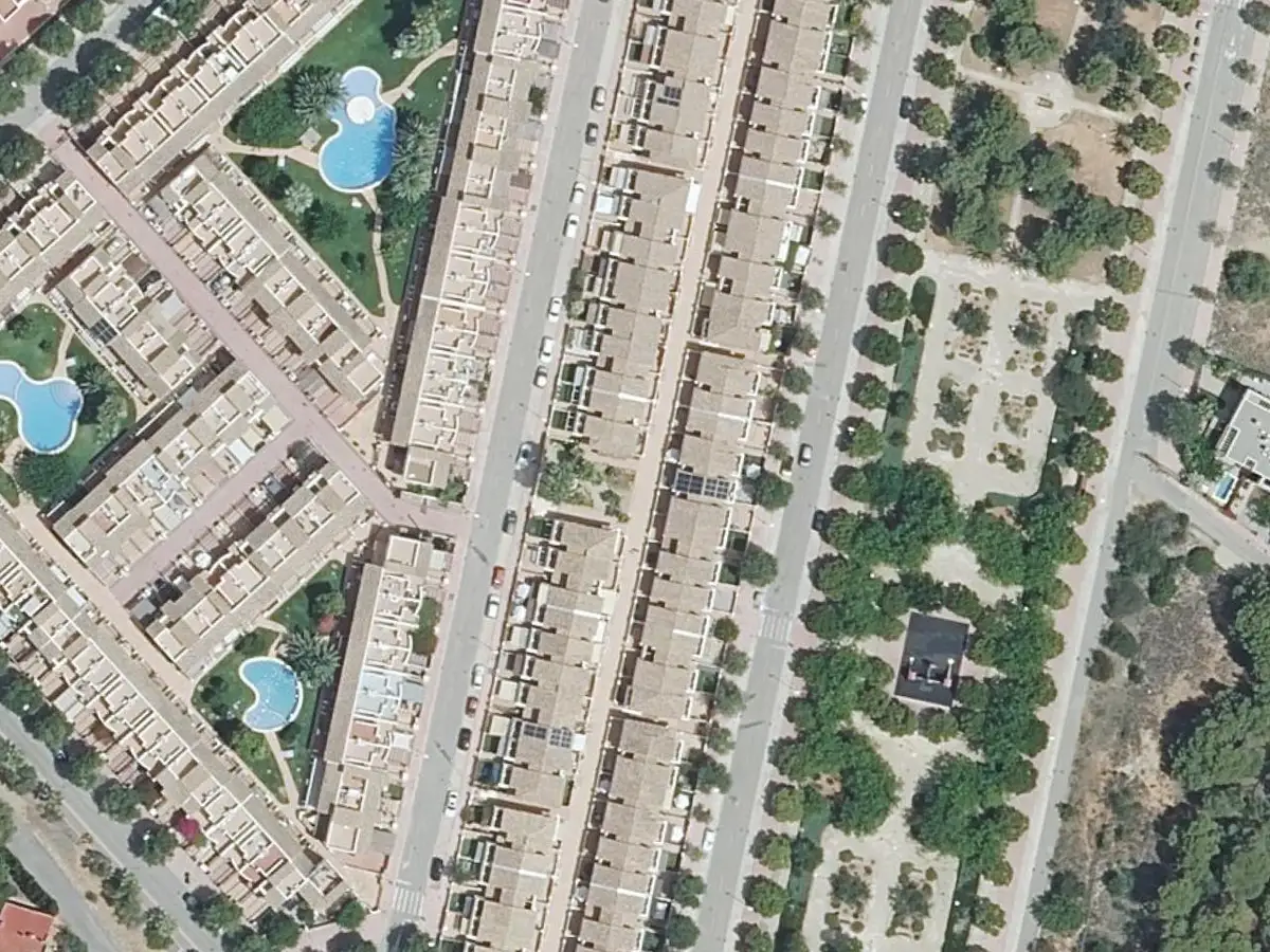 Vue aérienne de la résidence Bellamar et de ses environs, dans le quartier d'El Moro, Tres Platges et Manyetes à Alcossebre