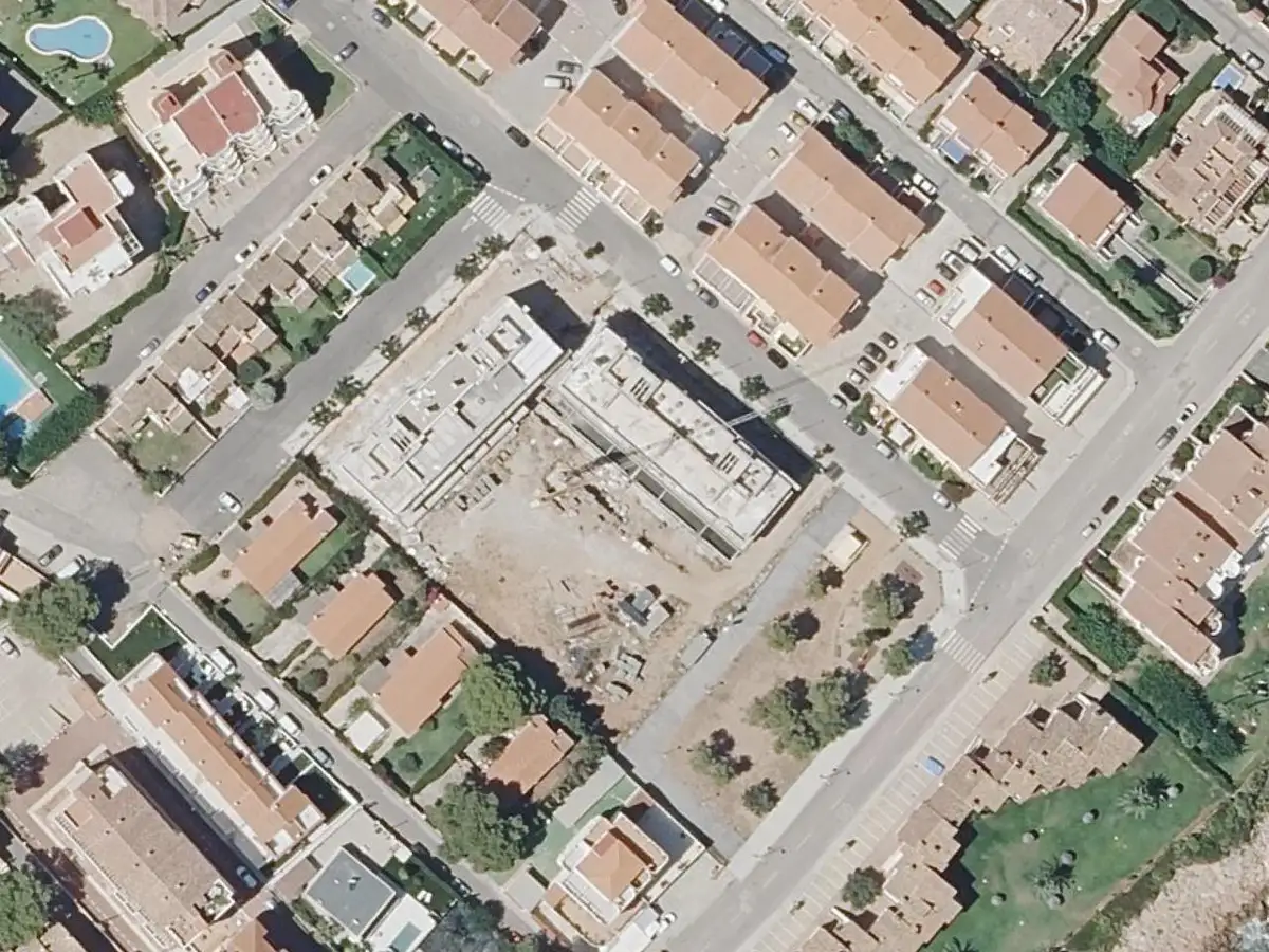 Vue aérienne de Porta d'Irta (Porta Mediterránea Homes) et de ses environs, dans le quartier de Las Fuentes à Alcossebre