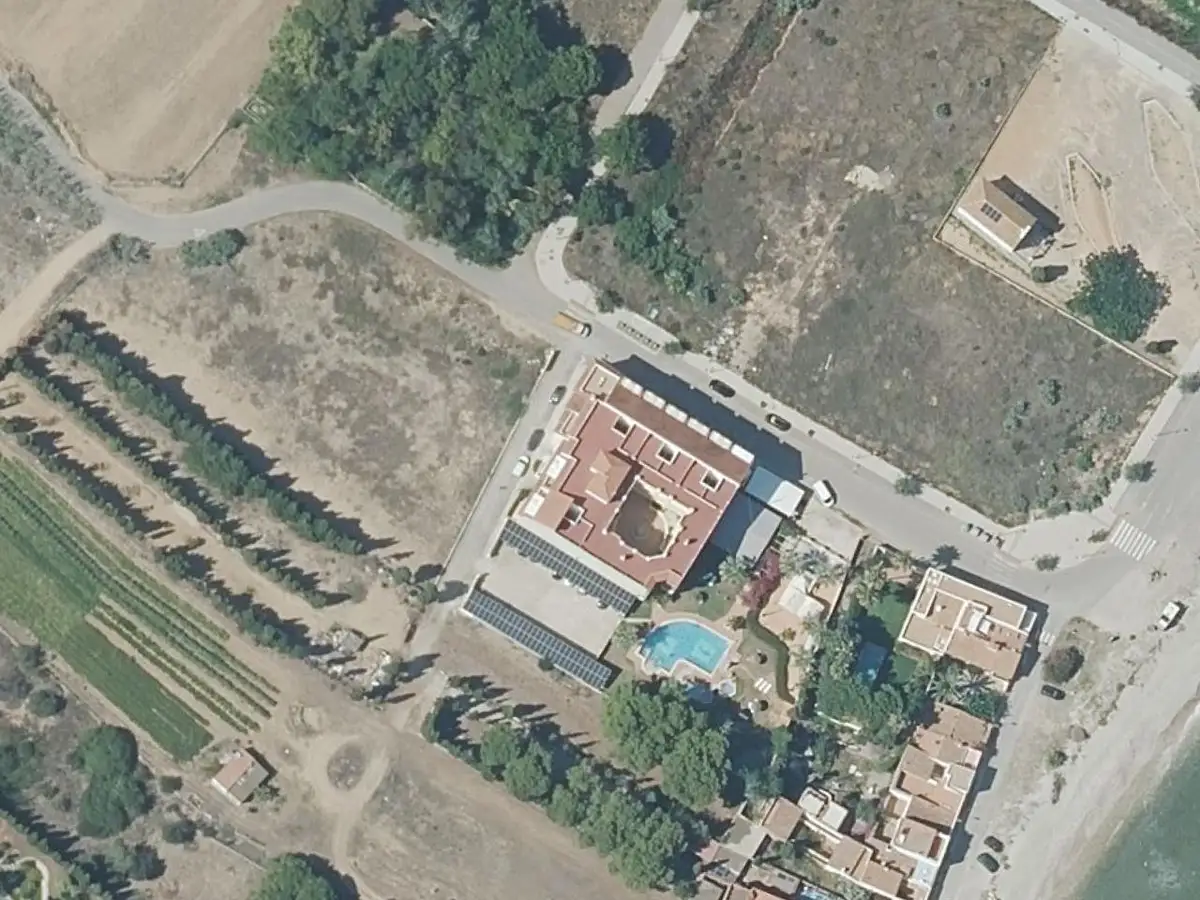 Vue aérienne de la résidence San Antonio (Capicorb) et de ses environs, dans le secteur d'El Moro, Tres Platges et Manyetes à Alcossebre
