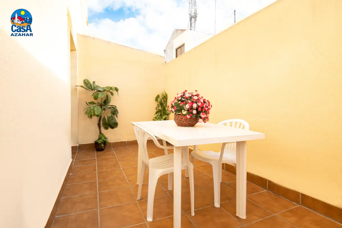 Terrasse d'un appartement de la résidence Sant Jaume, près de la plage du Carregador