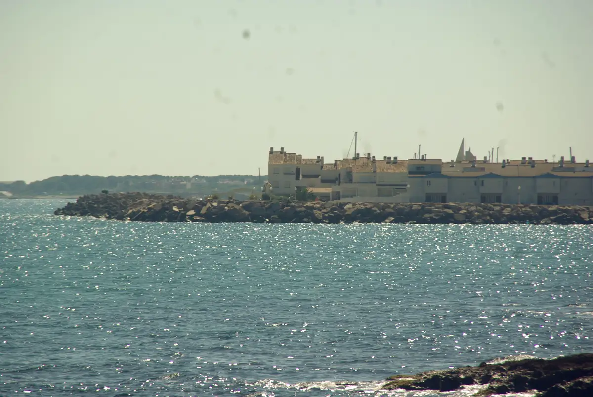 Vue de la baie de Las Fuentes à Alcocéber (Alcossebre), image de la côte de la commune