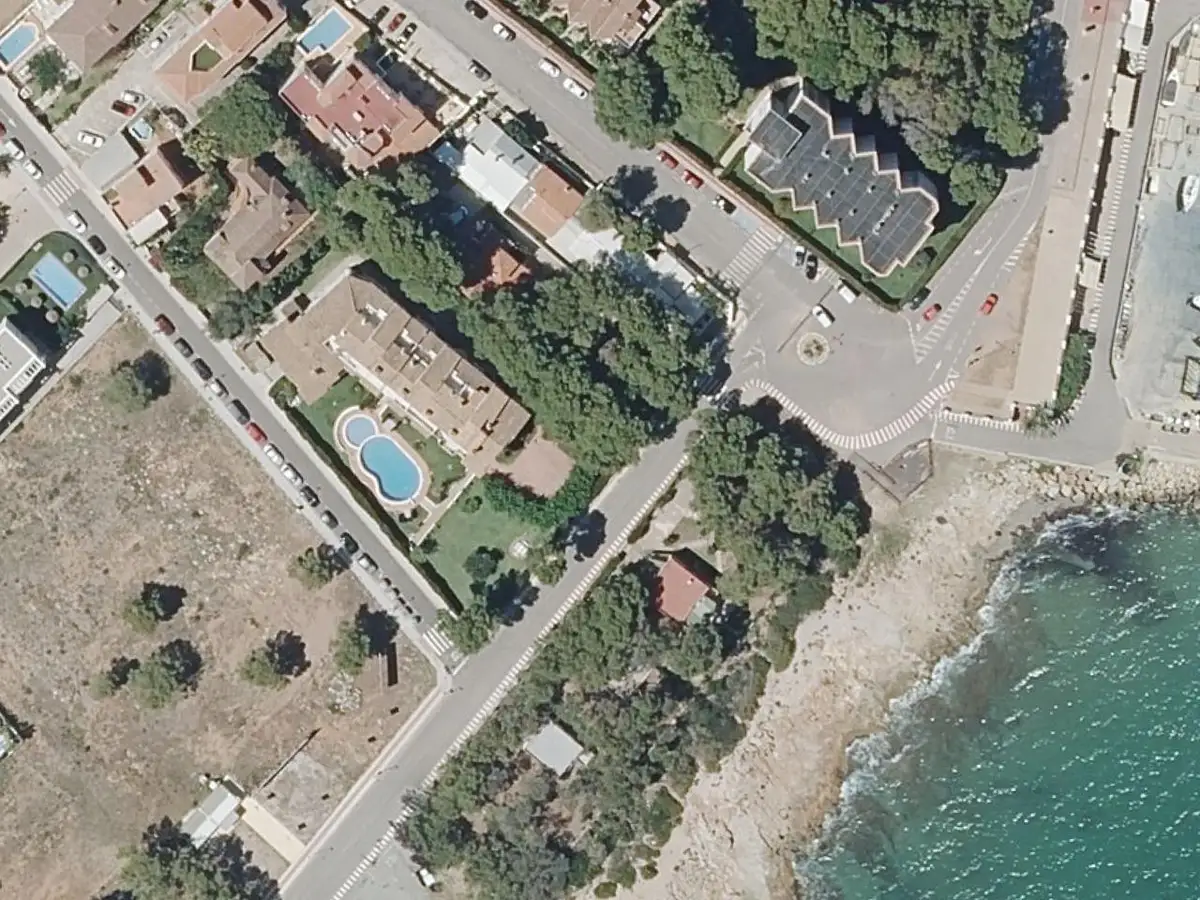 Vue aérienne de la résidence Villa Lucrecia et de ses environs, dans le secteur de Las Fuentes à Alcossebre